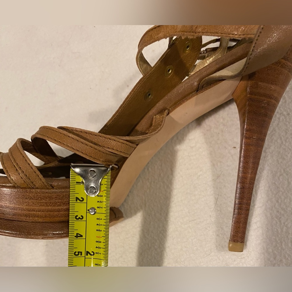 STUART WEITZMAN Brown Leather
Ankle Strap Platform Sandals Size 8
buckle heels - Picture 16 of 16